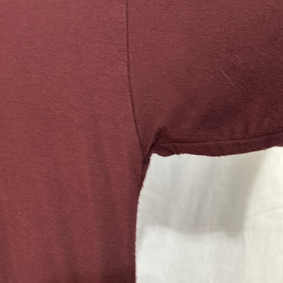 American Eagle burgundy top - Picture 2 of 6